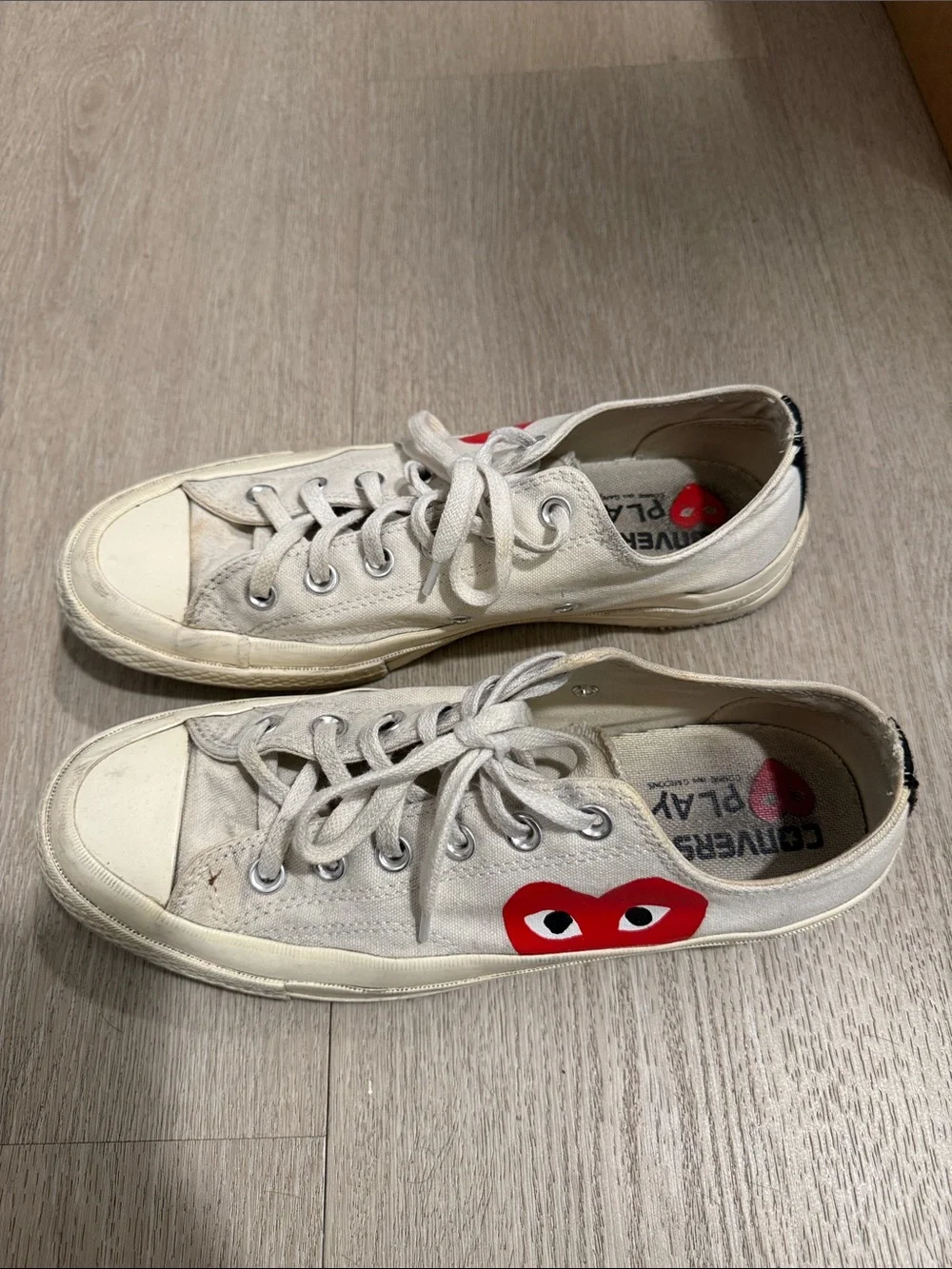Comme des Garcons PLAY Off-White Canvas Low-Top Sneakers with Red Heart